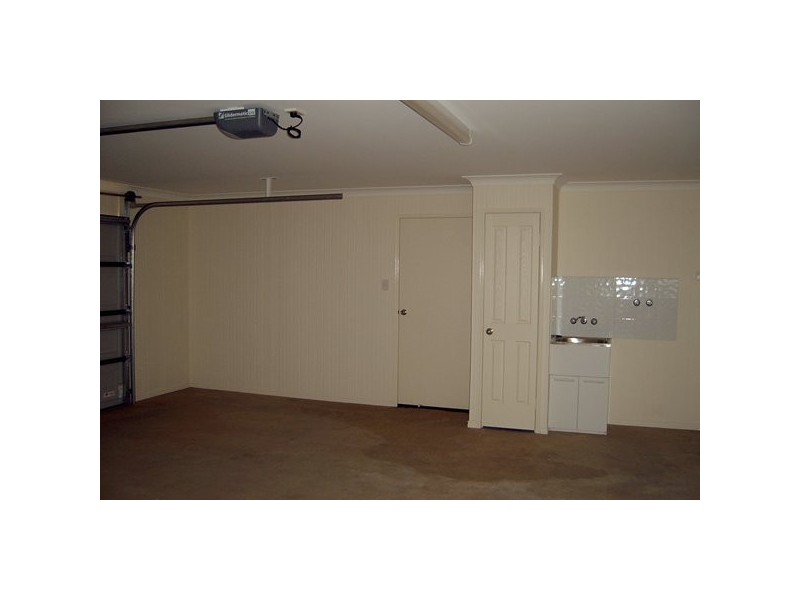 6 Riley Drive, Gracemere QLD 4702