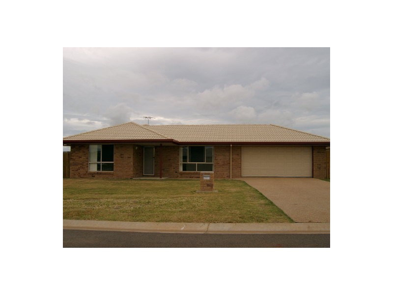 9 Tawarra Crescent, Gracemere QLD 4702