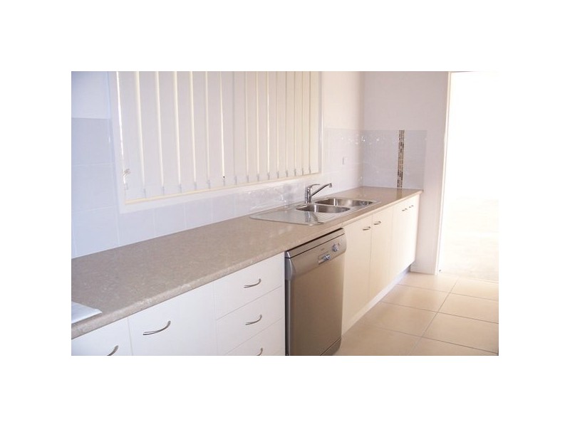 9 Tawarra Crescent, Gracemere QLD 4702