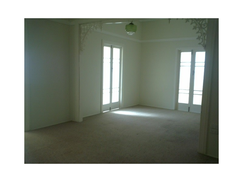 104 West Street, Rockhampton City QLD 4700