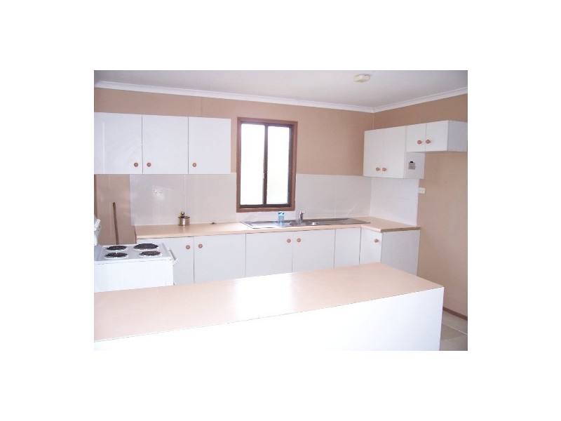 3 Milligan Street, Mount Morgan QLD 4714