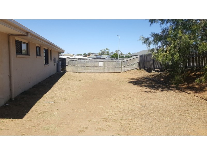 47 John Oxley Drive, Gracemere QLD 4702