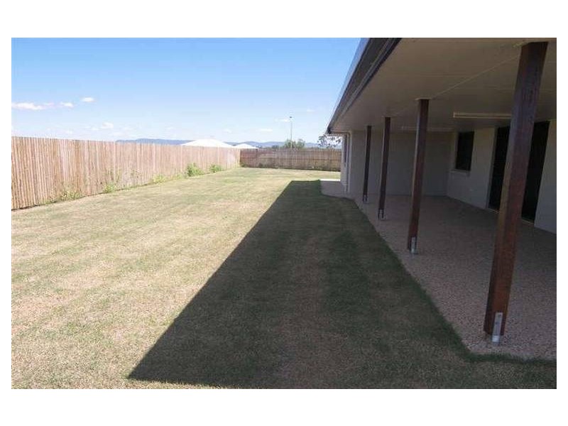 12 Sturt Court, Gracemere QLD 4702