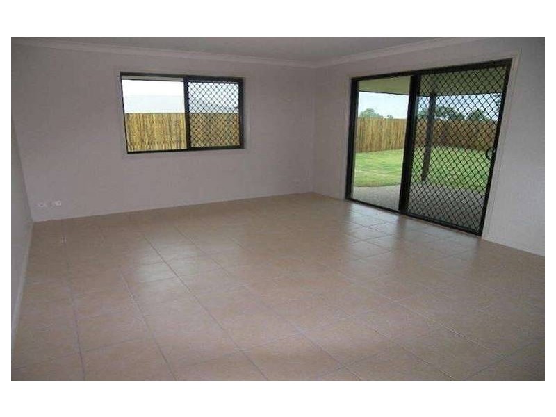 12 Sturt Court, Gracemere QLD 4702