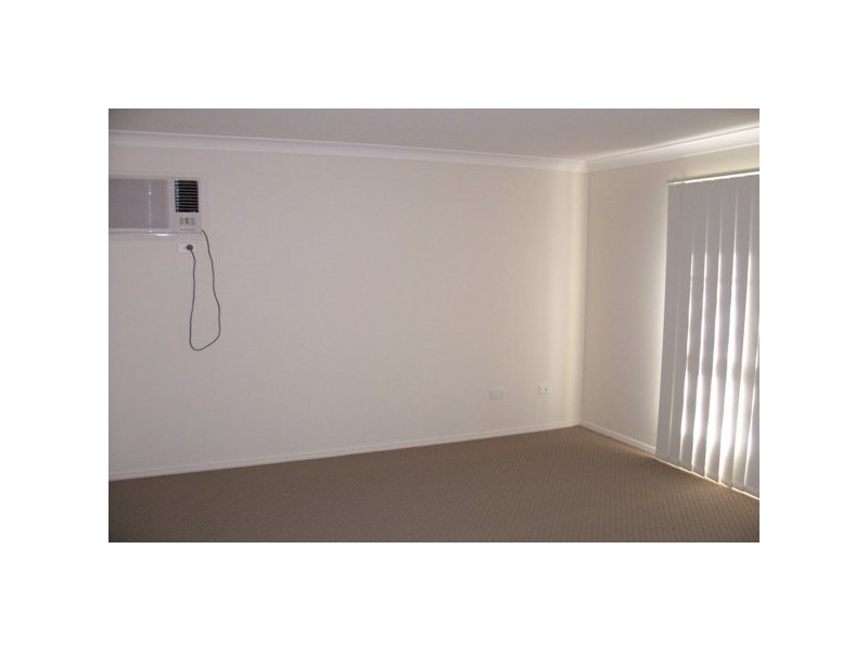 10 Broadhurst Drive, Gracemere QLD 4702