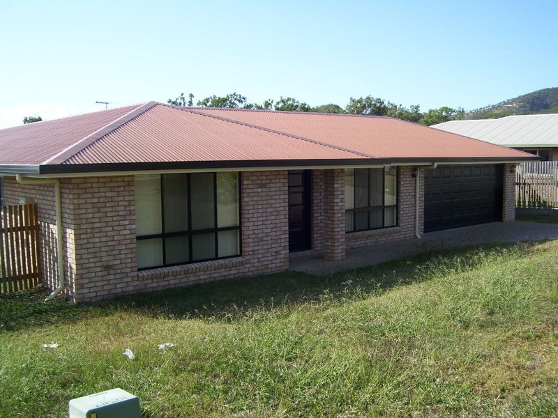 403 Farm Street, Frenchville QLD 4701