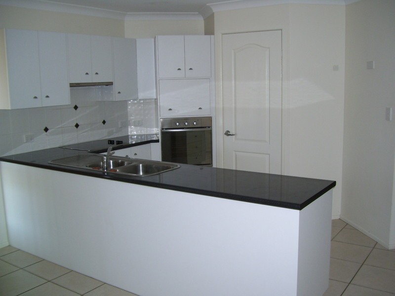 403 Farm Street, Frenchville QLD 4701