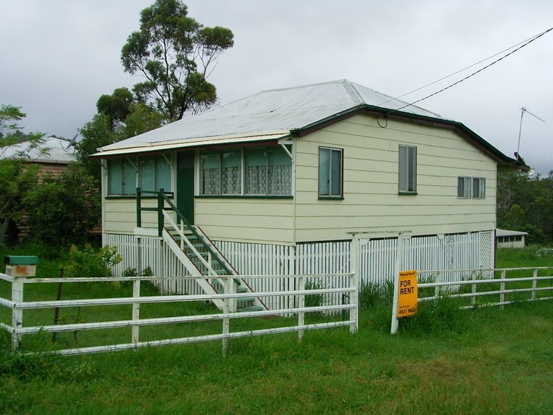 25 Grey Street, Mount Morgan QLD 4714