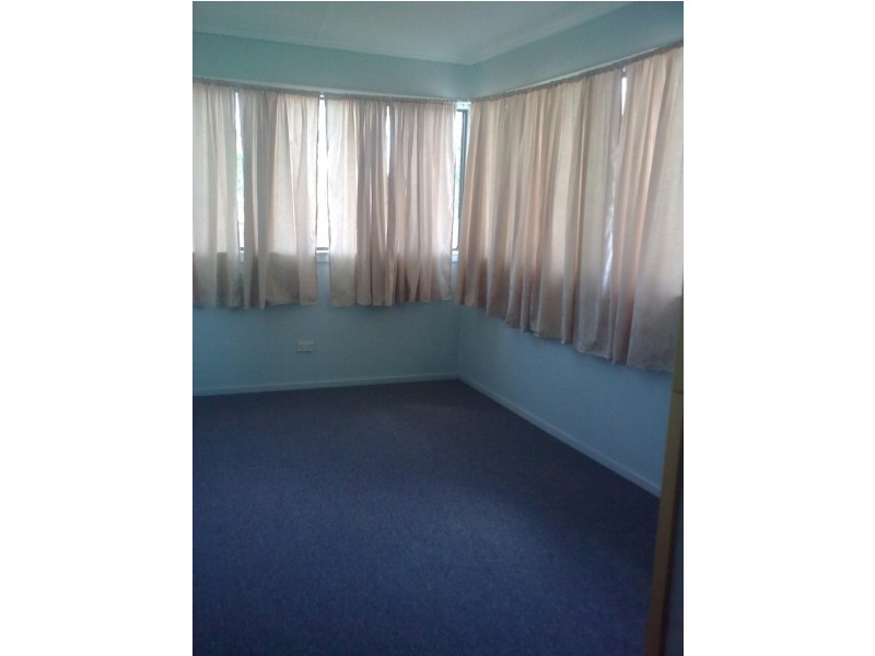 6 Hunt Road, Bouldercombe QLD 4702