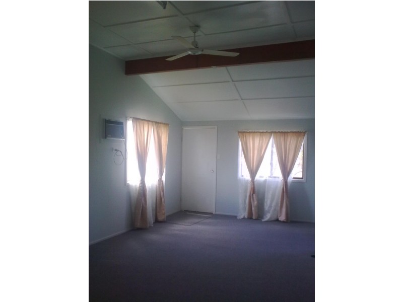 6 Hunt Road, Bouldercombe QLD 4702