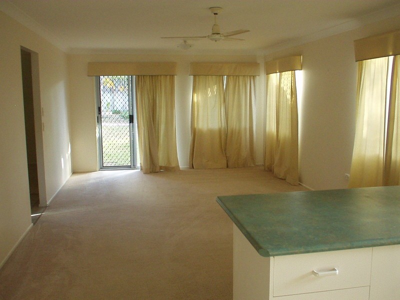 15a Price Avenue, Rockhampton City QLD 4700