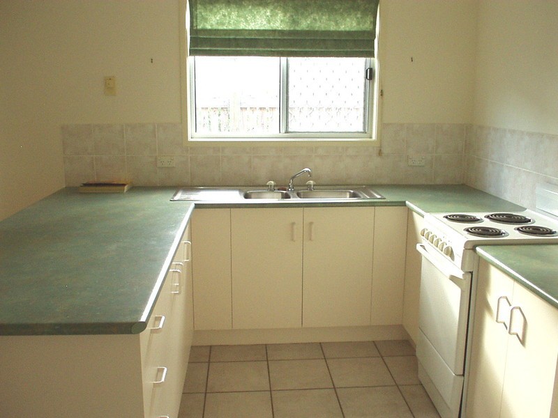 15a Price Avenue, Rockhampton City QLD 4700