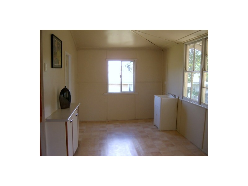 62 James Street, Mount Morgan QLD 4714