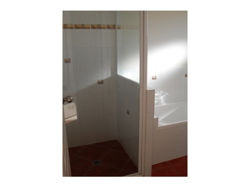 35 Seonaid Place, Gracemere QLD 4702