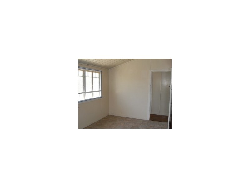 6 Chenery Street, Mount Morgan QLD 4714