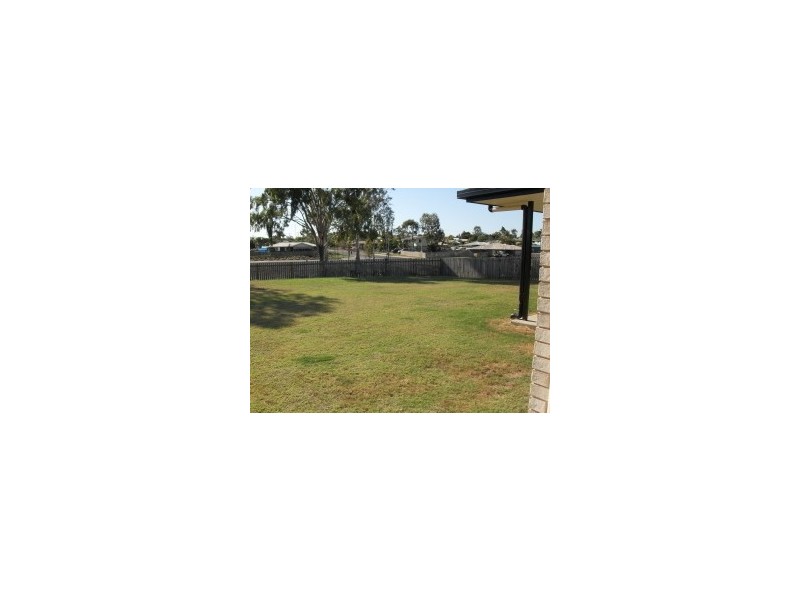 41 Seonaid Place, Gracemere QLD 4702