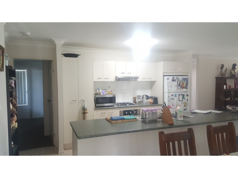6 Violet Drive, Gracemere QLD 4702