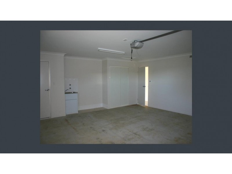 6 Violet Drive, Gracemere QLD 4702