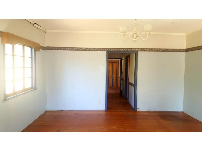 495 Crane Avenue, Kawana QLD 4701