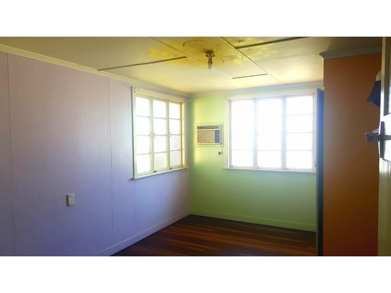 495 Crane Avenue, Kawana QLD 4701