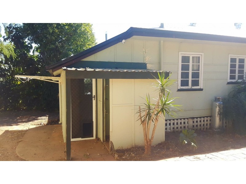 495 Crane Avenue, Kawana QLD 4701