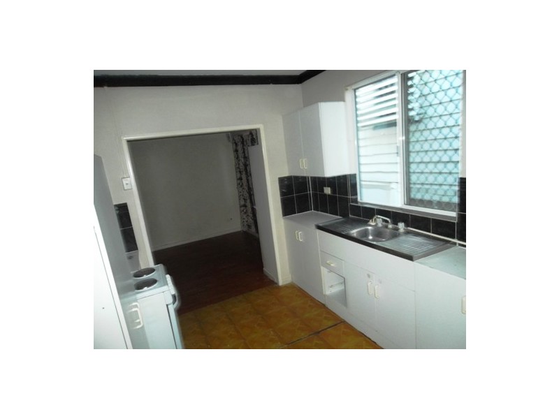 117 Denison Street, Rockhampton City QLD 4700