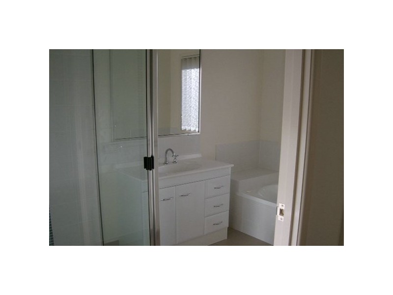 46 James Street, Gracemere QLD 4702