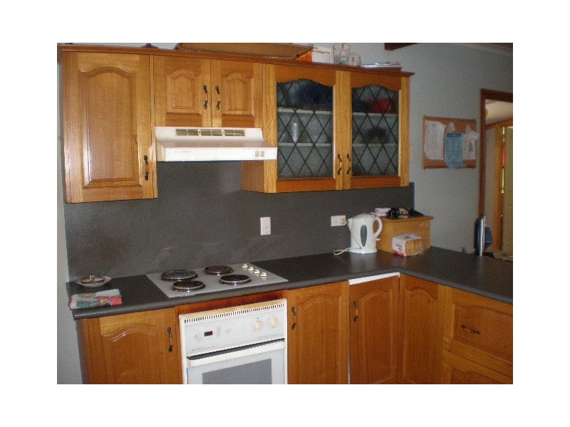 2 JAMES STREET, Mount Morgan QLD 4714