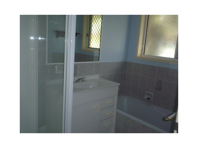 23 Hinton, North Rockhampton QLD 4701