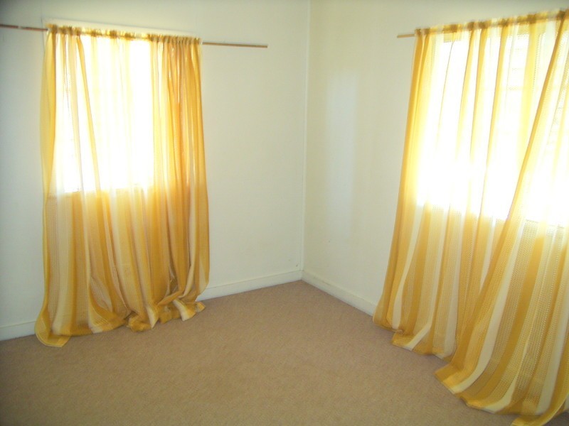 166 Elphinstone Street, Berserker QLD 4701