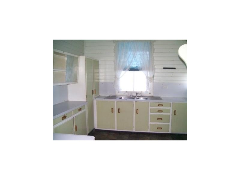 106 West Street, Rockhampton QLD 4700