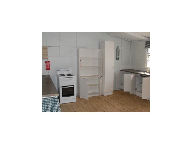 2 Joyce Street, Mount Morgan QLD 4714