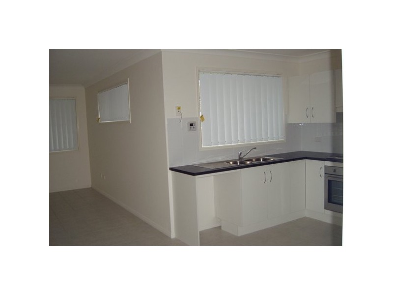 13 Riley Drive, Gracemere QLD 4702