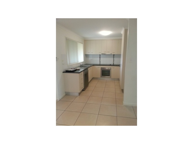 26 Jamie Crescent, Gracemere QLD 4702