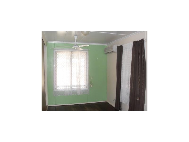 18 Arthur Street, Gracemere QLD 4702