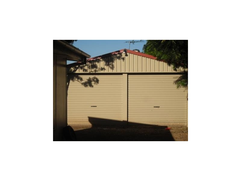 18 Arthur Street, Gracemere QLD 4702