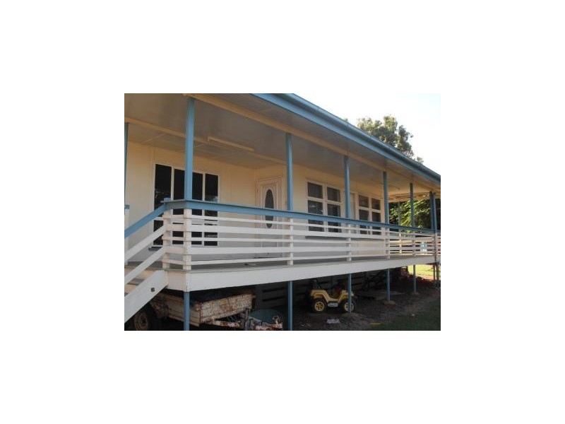 18 Arthur Street, Gracemere QLD 4702