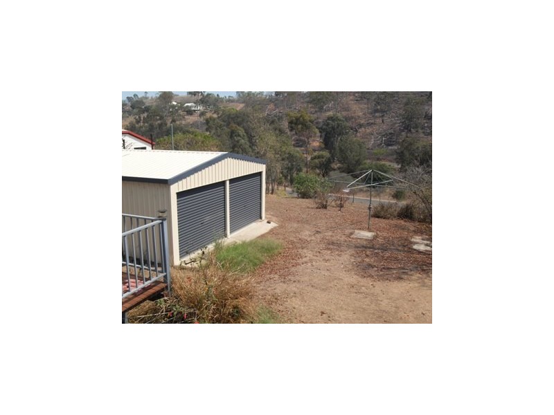 81 Dee Street, Mount Morgan QLD 4714