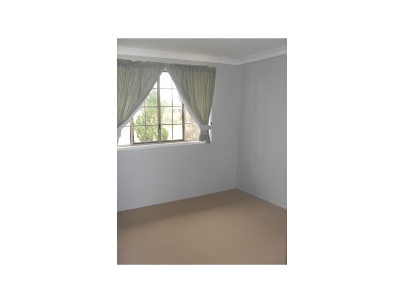 147 Oxley Street, Gracemere QLD 4702