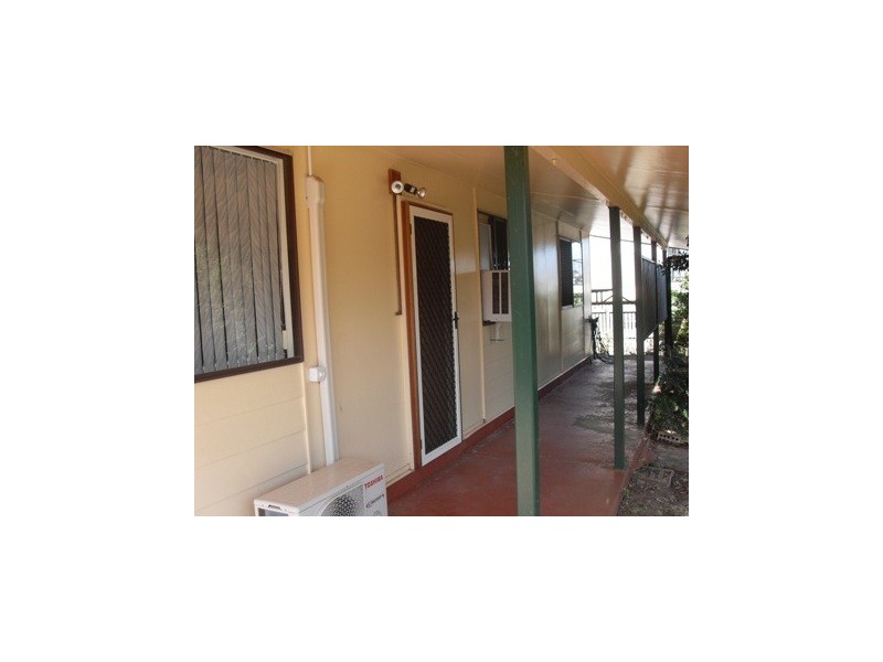 33 Buxton Drive, Gracemere QLD 4702