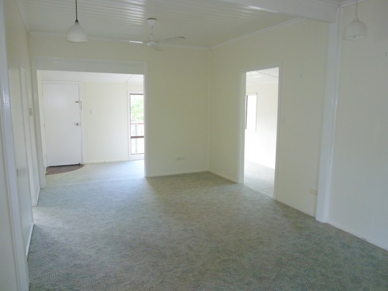 99 Curran Street, Koongal QLD 4701