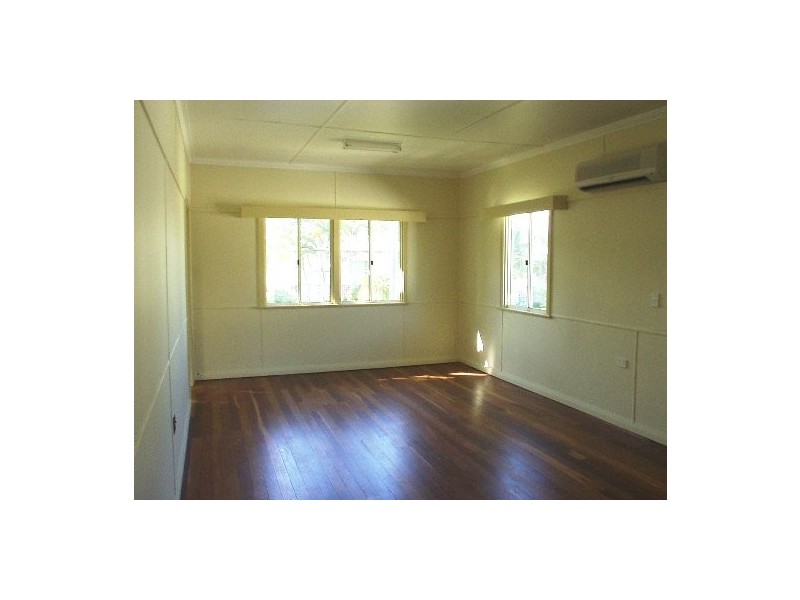 15 Luck Avenue, Wandal QLD 4700