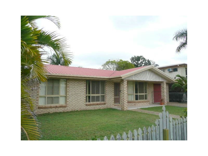 65 Bean Avenue, Parkhurst QLD 4702