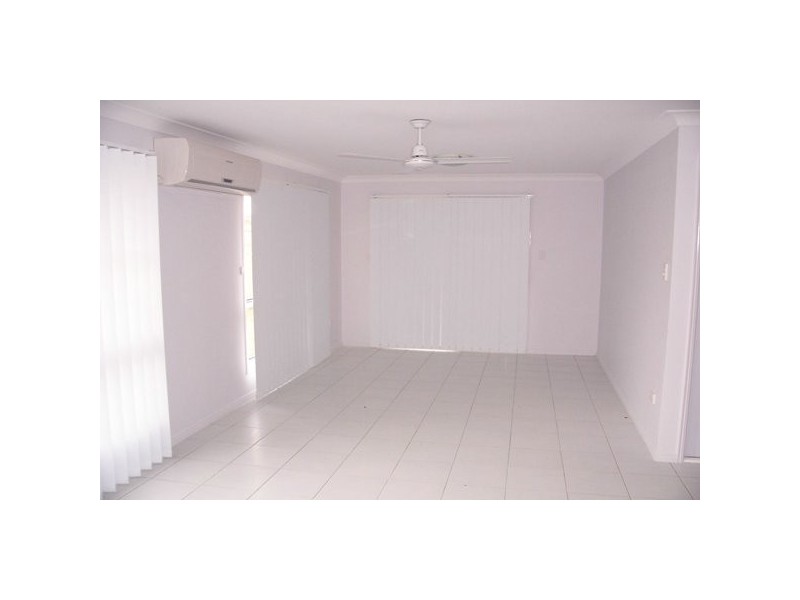 22 Riley Drive, Gracemere QLD 4702