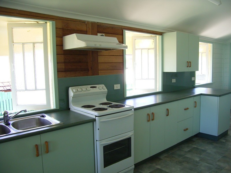8 Gillespie, Rockhampton QLD 4700