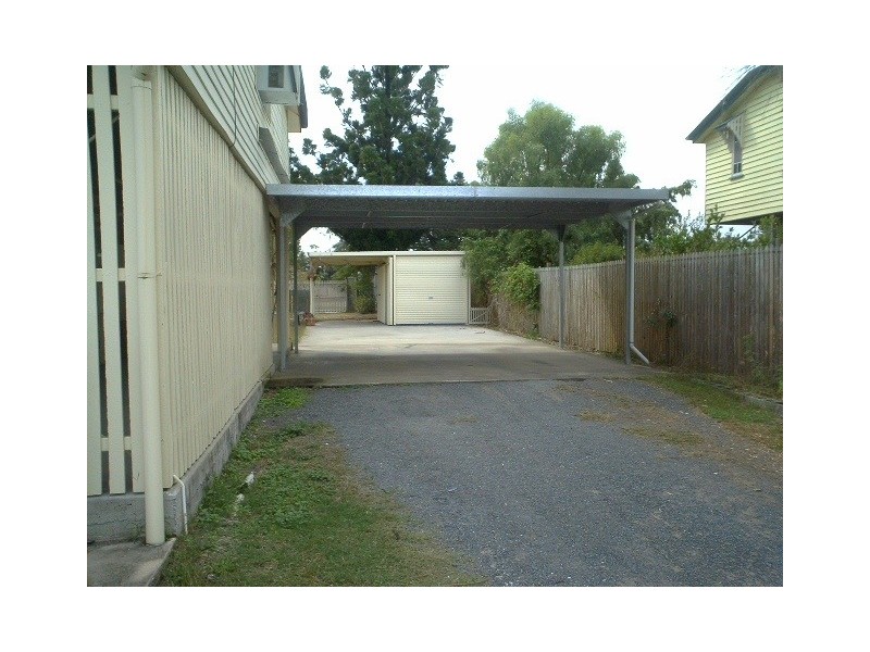 10 Lloyd Street, Park Avenue QLD 4701