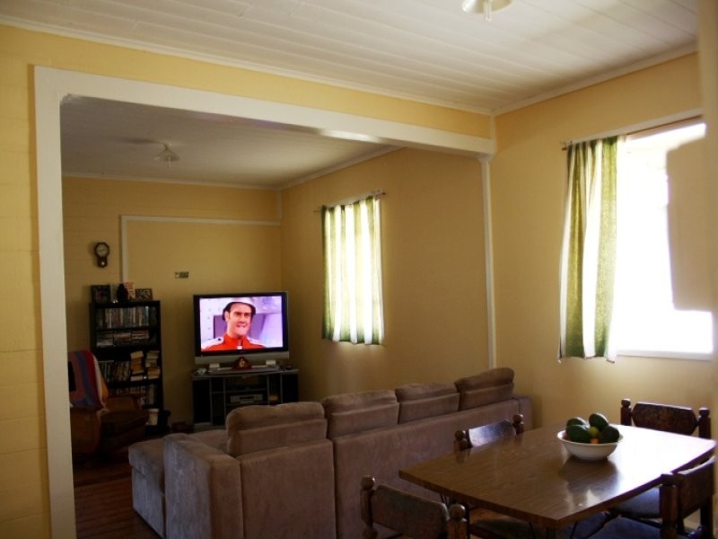 50 James Street, Mount Morgan QLD 4714