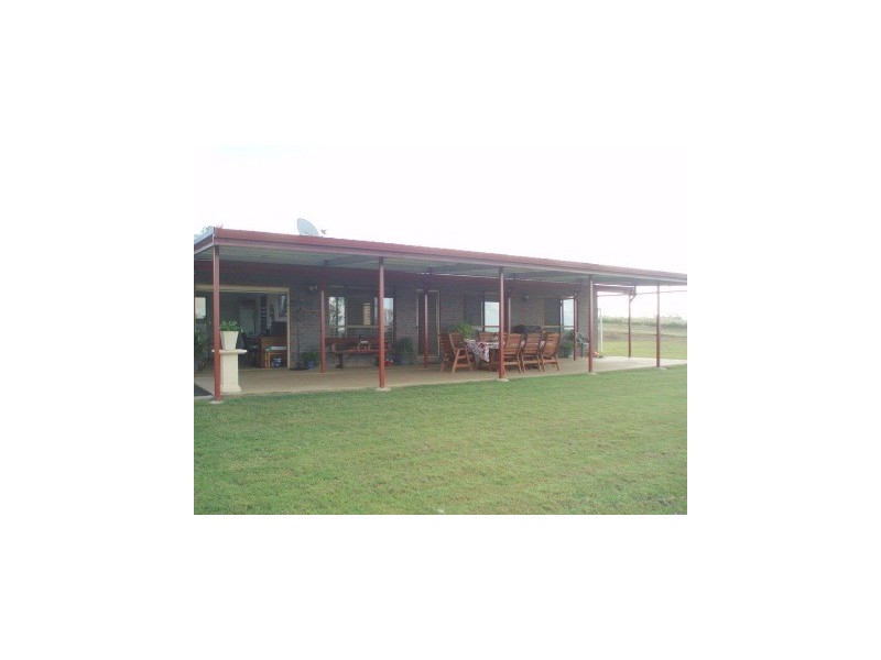 101 Bond Road, Alton Downs QLD 4702