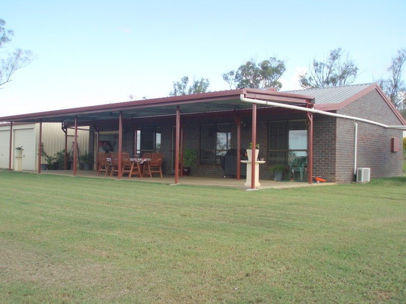101 Bond Road, Alton Downs QLD 4702