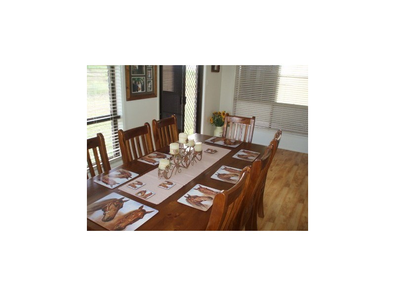 101 Bond Road, Alton Downs QLD 4702